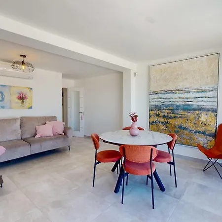 Atico Puesta Sol En Centro, Con Encanto Mediterráneo Y Vistas Abiertas By Family Homes *