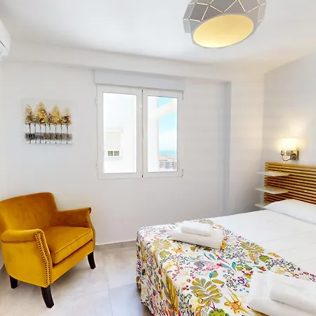Atico Puesta Sol En Centro, Con Encanto Mediterráneo Y Vistas Abiertas By Family Homes