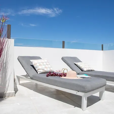 Appartamento Atico Puesta Sol En Centro, Con Encanto Mediterráneo Y Vistas Abiertas By Family Homes *